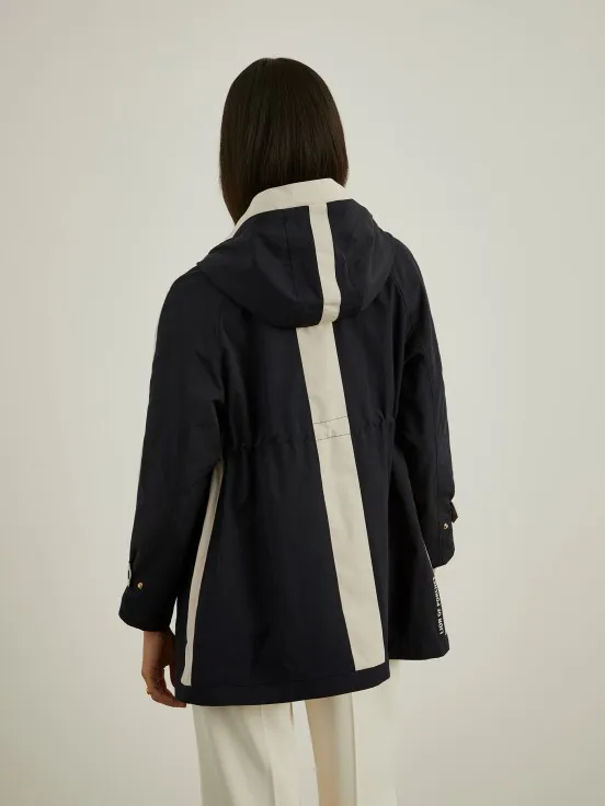 Water-repellent parka with hood