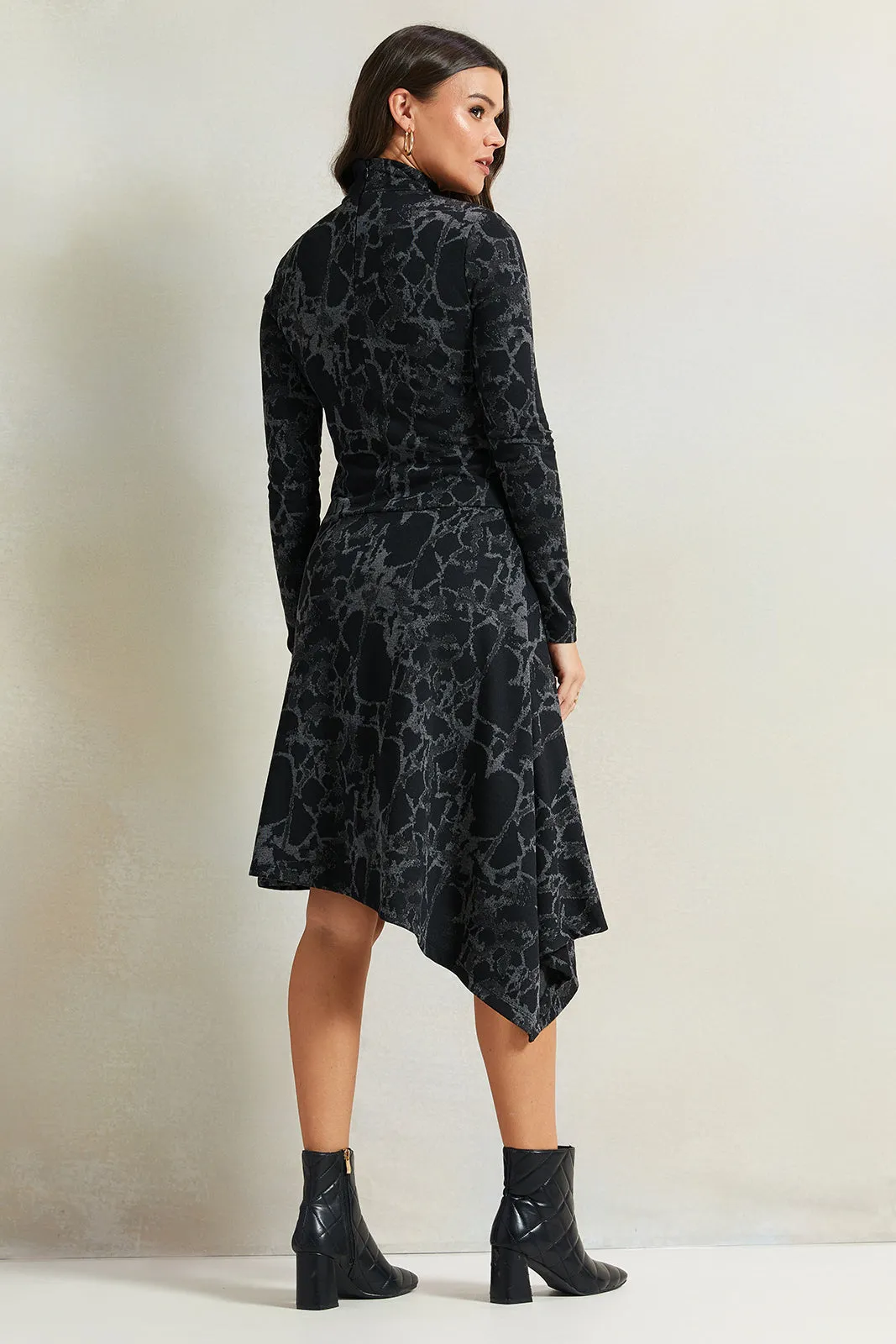 Women Black Printed Asymmetric Dress