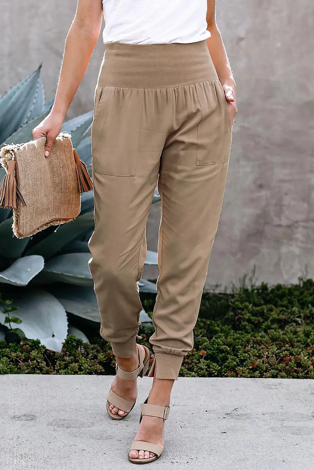 Women's Khaki Pocketed Casual Joggers